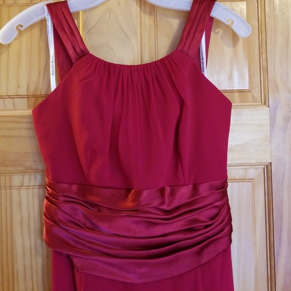 NWT gorgeous red gown - Picture 2 of 4